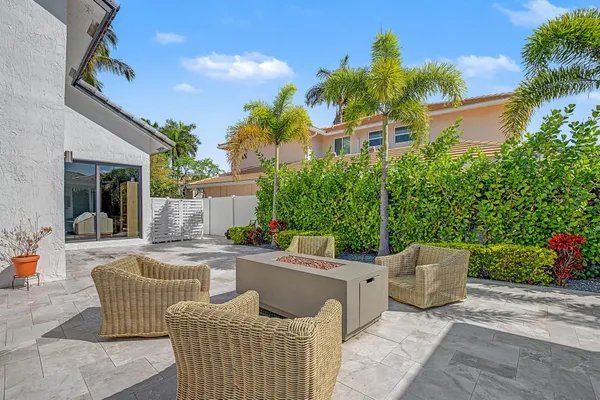 $1,200,000 | 17504 Southwest 12th Street, Pembroke Pines, FL 33029
