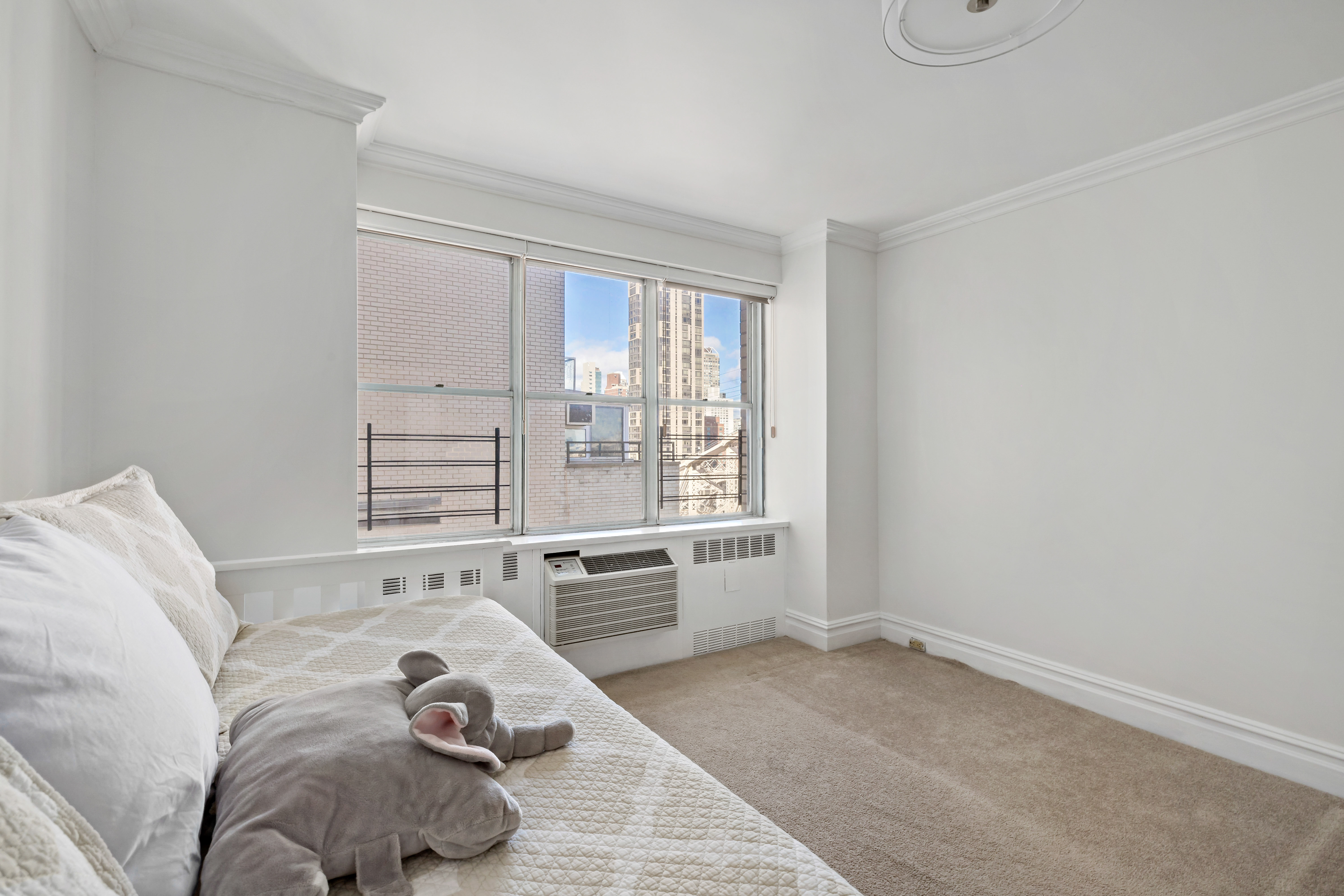 35 Sutton Place, Unit 19B Manhattan, NY 10022 - Photo 16 of 25