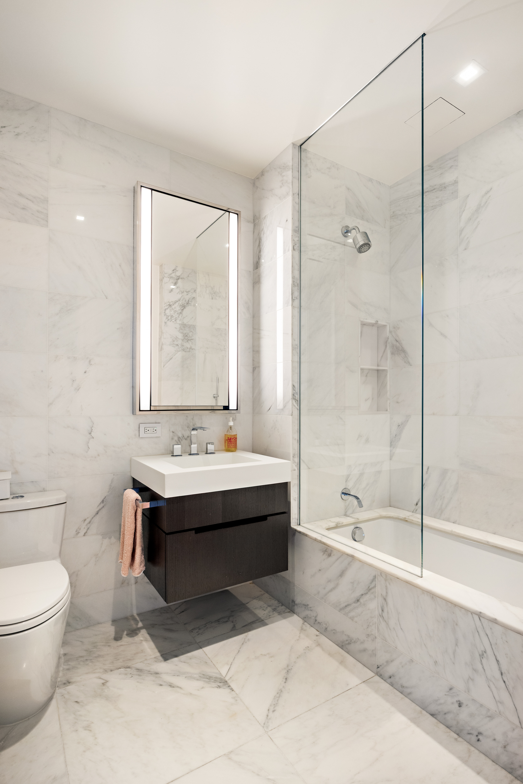 108 Leonard Street, Unit 11C Manhattan, NY 10013 - Photo 15 of 18 Gallery Image 15