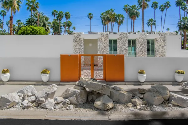 $2,500,000 | 1190 South Calle De Maria, Palm Springs, CA 92264