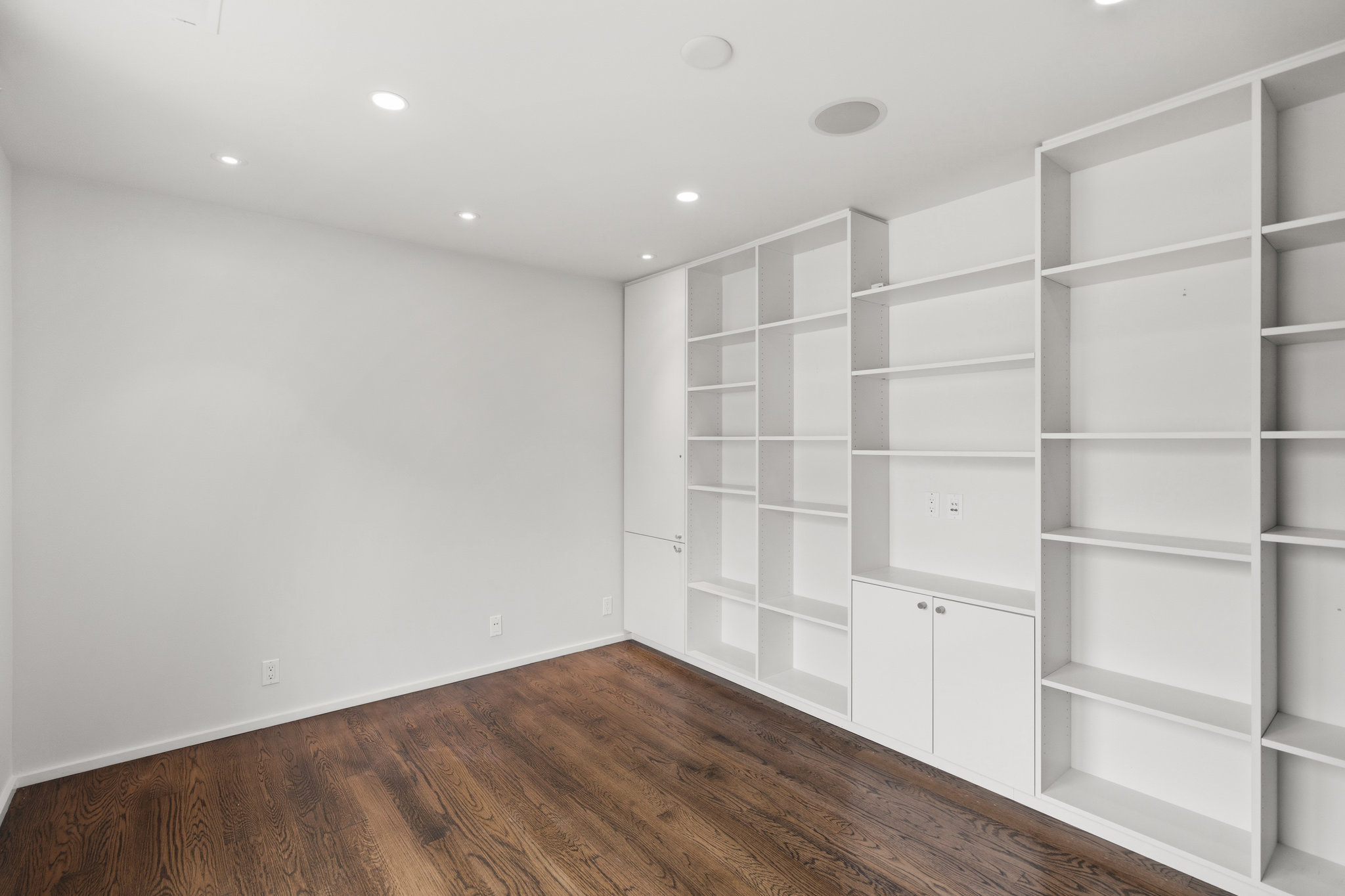 5515 Center Street Chevy Chase, MD 20815 - Photo 43 of 85