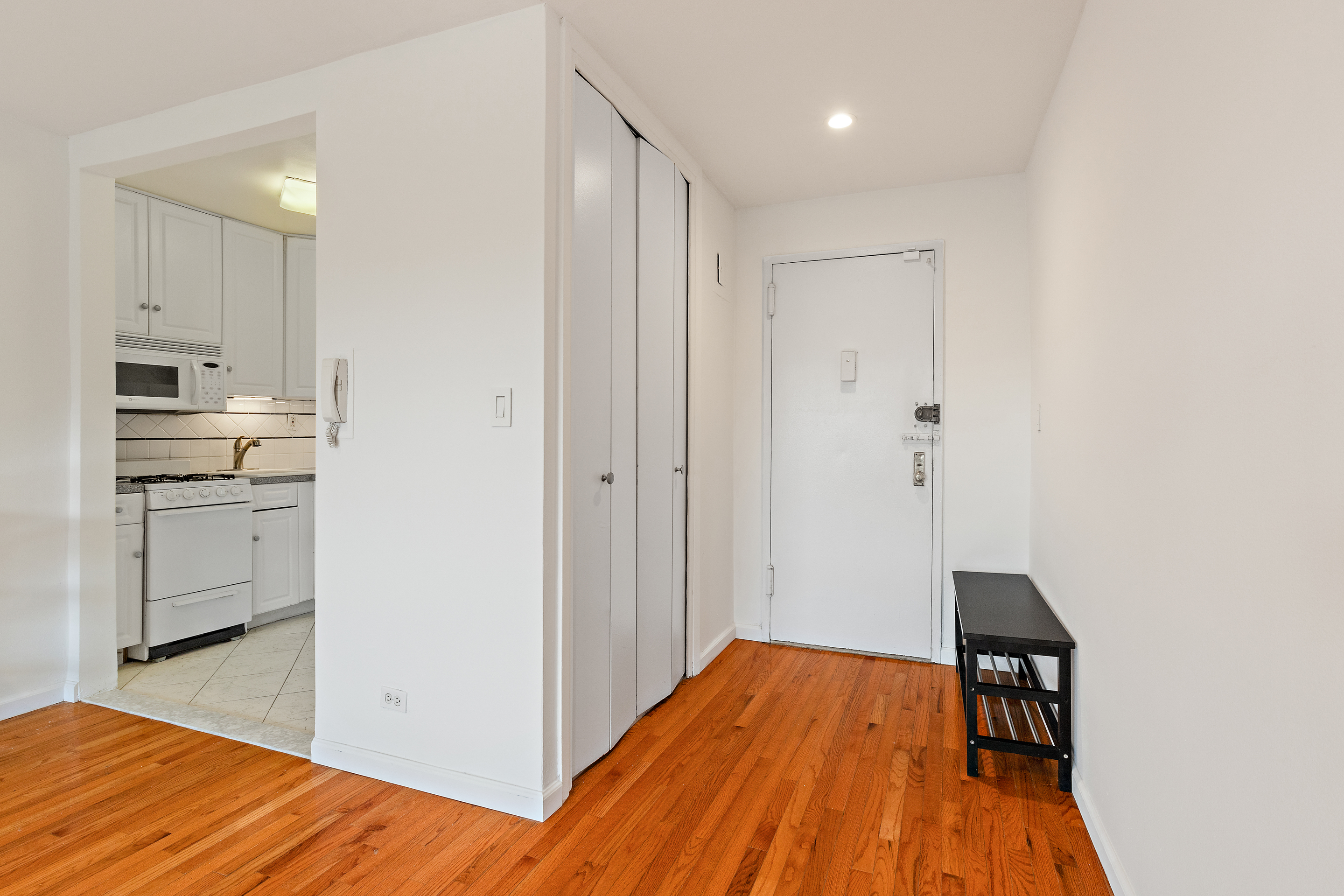 5730 Mosholu Avenue, Unit 5D Bronx, NY 10471 - Photo 11 of 11