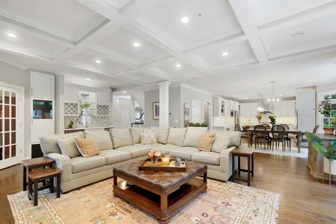 $2,850,000 | 8610 Hartsdale Avenue, Bethesda, MD 20817