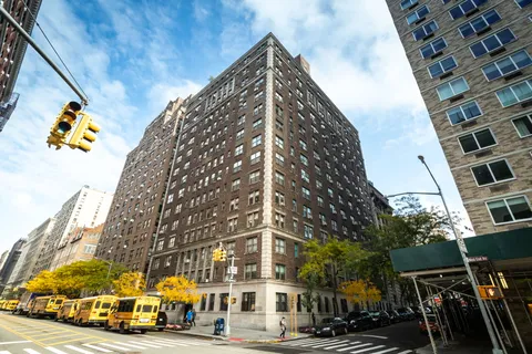 $799,000 | 440 West End Avenue, Unit 15F | Upper West Side