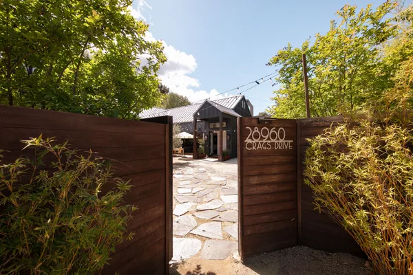 $2,550,000 | 28960 Crags Drive, Agoura Hills, CA 91301