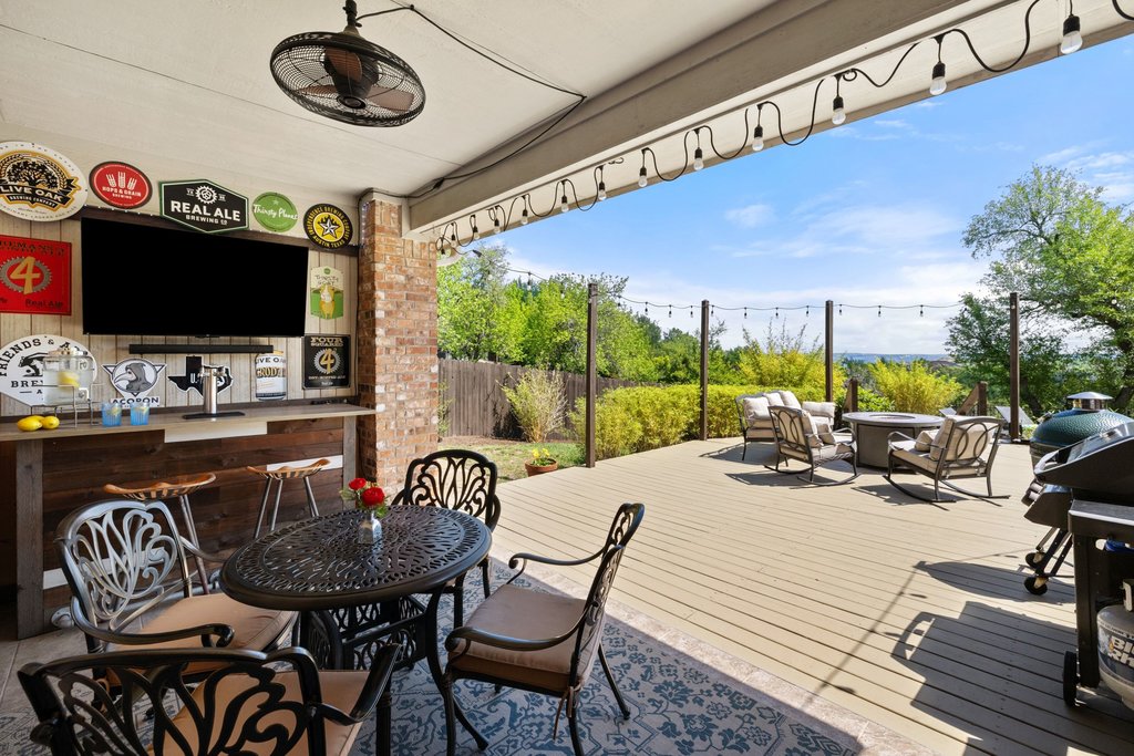12424 Fairfax Ridge Place Austin, TX 78738 - Photo 27 of 40