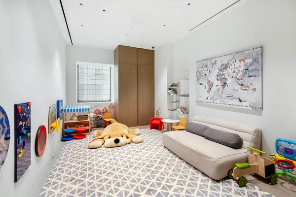 $10,500,000 | 23 East 22nd Street, Unit TH2 | Flatiron