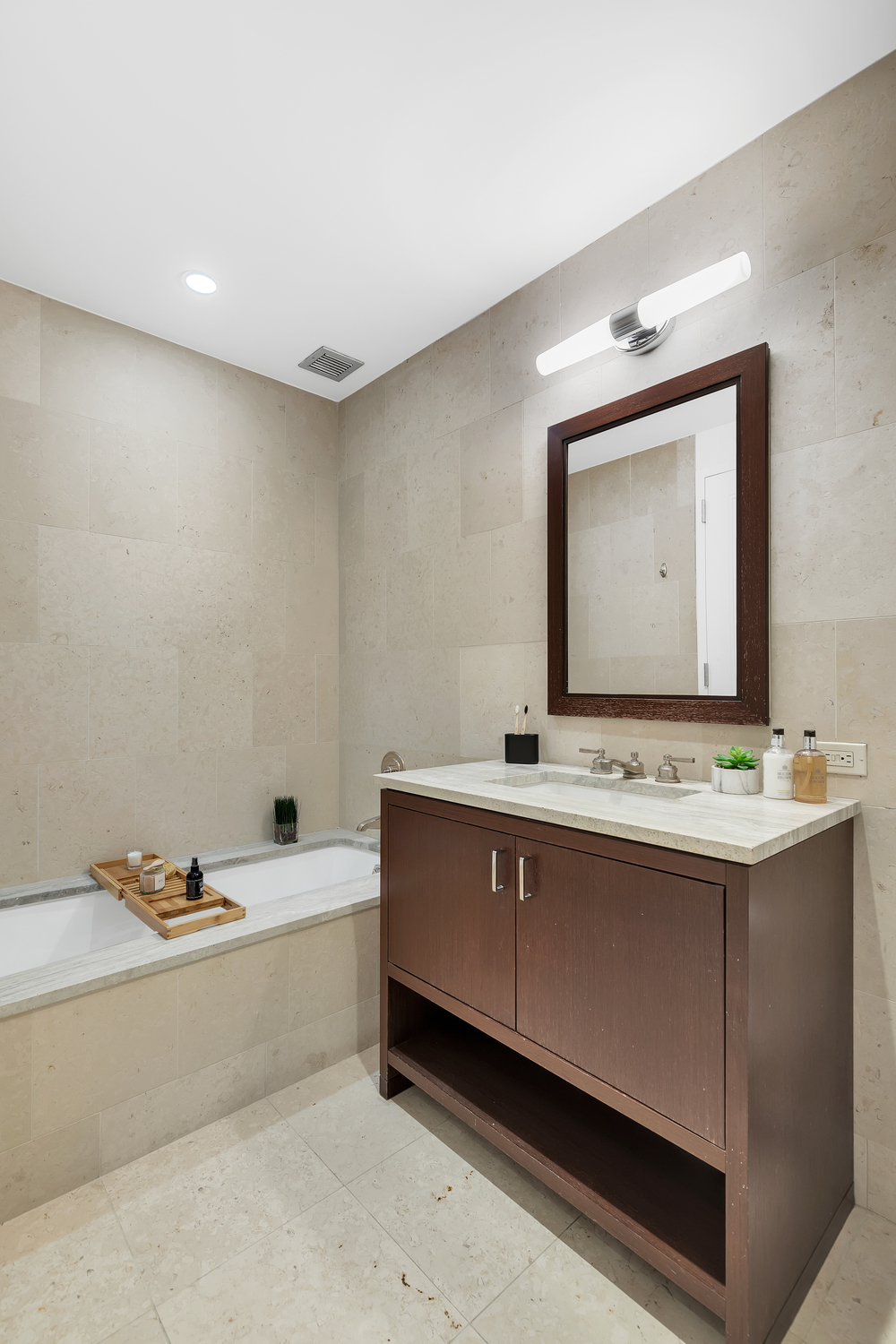 100 Riverside Boulevard, Unit 24D Manhattan, NY 10069 - Photo 5 of 21