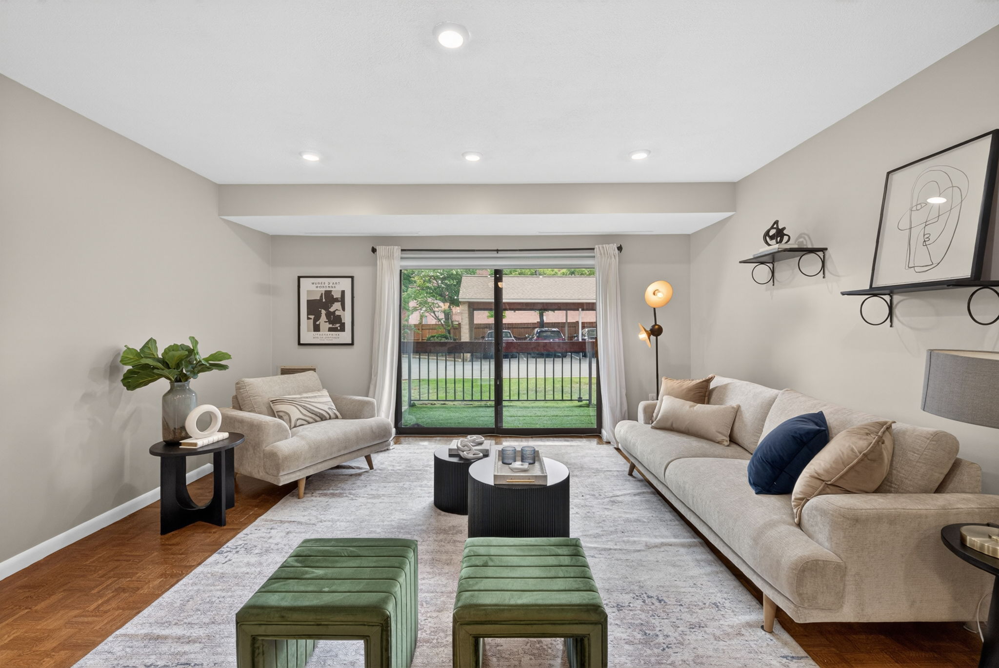 41 Centre Street, Unit 106 Brookline, MA 02446 - Photo 4 of 18