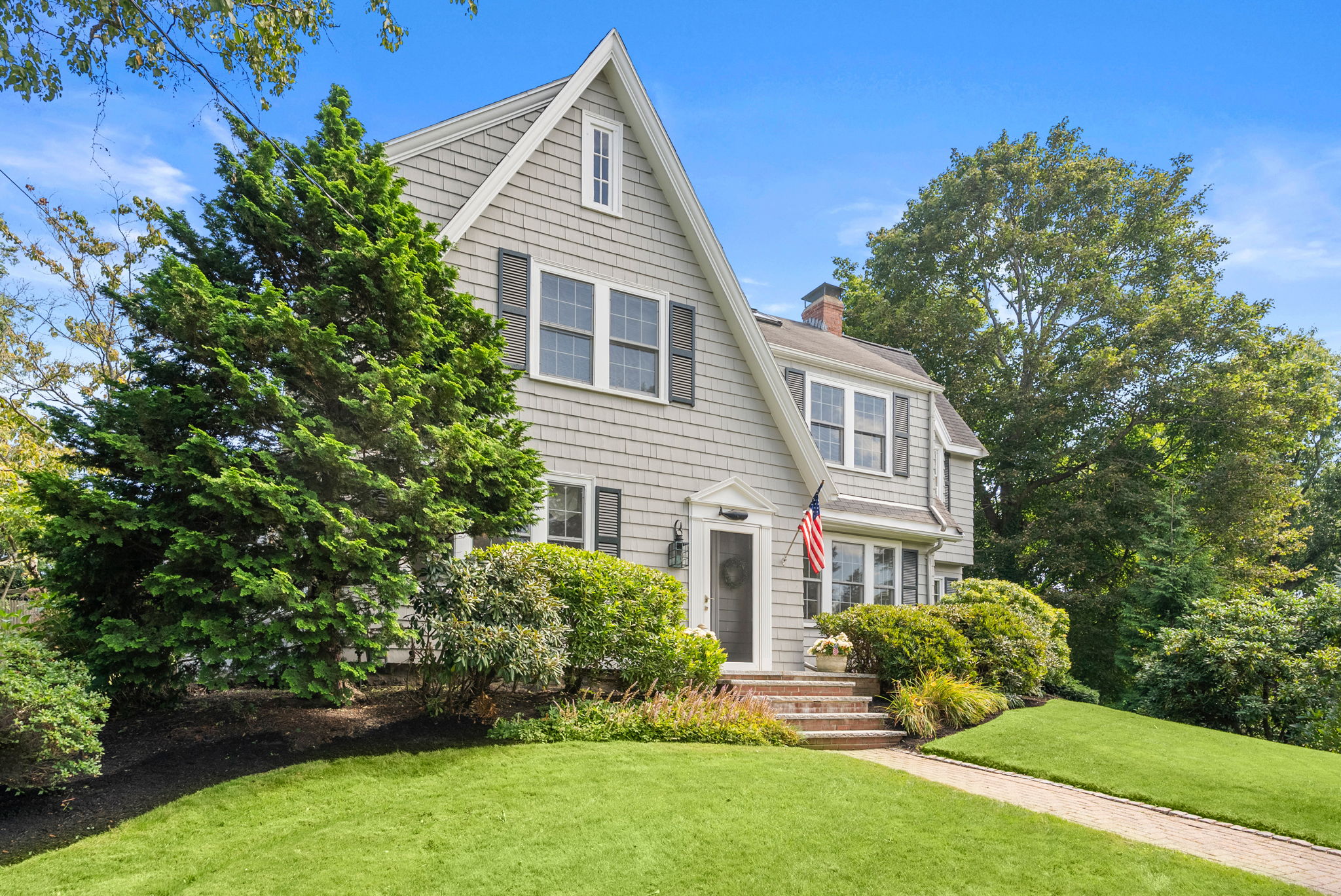 11 Hillcrest Road Marblehead, MA 01945 - Photo 33 of 42 Gallery Image 33