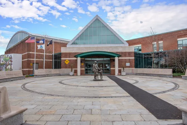 Contact Agent | 6 Ashby Street, Unit Undisclosed, Alexandria, VA 22305