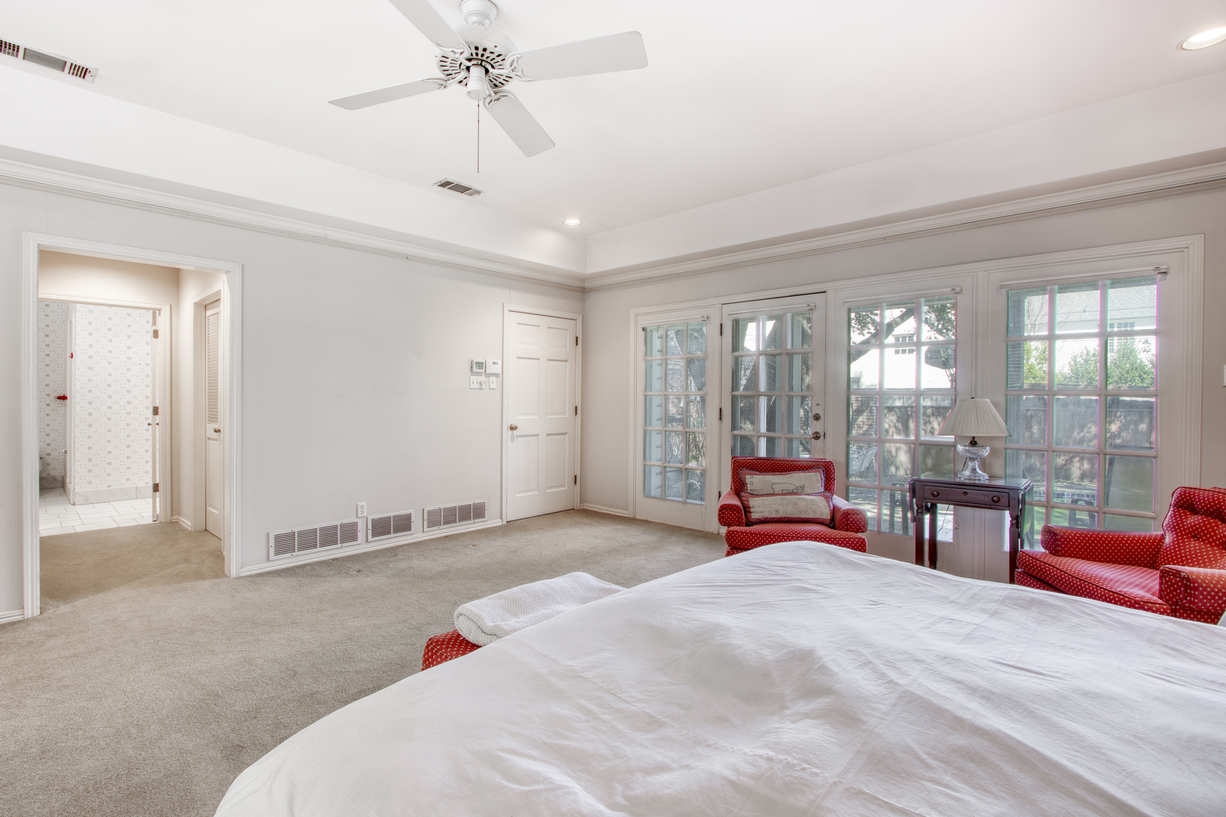 11034 Edgemere Road Dallas, TX 75230 - Photo 18 of 29