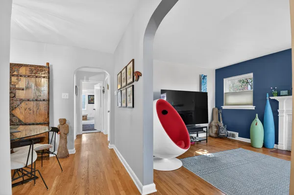 $869,000 | North Buchanan Street, Arlington, VA 22207