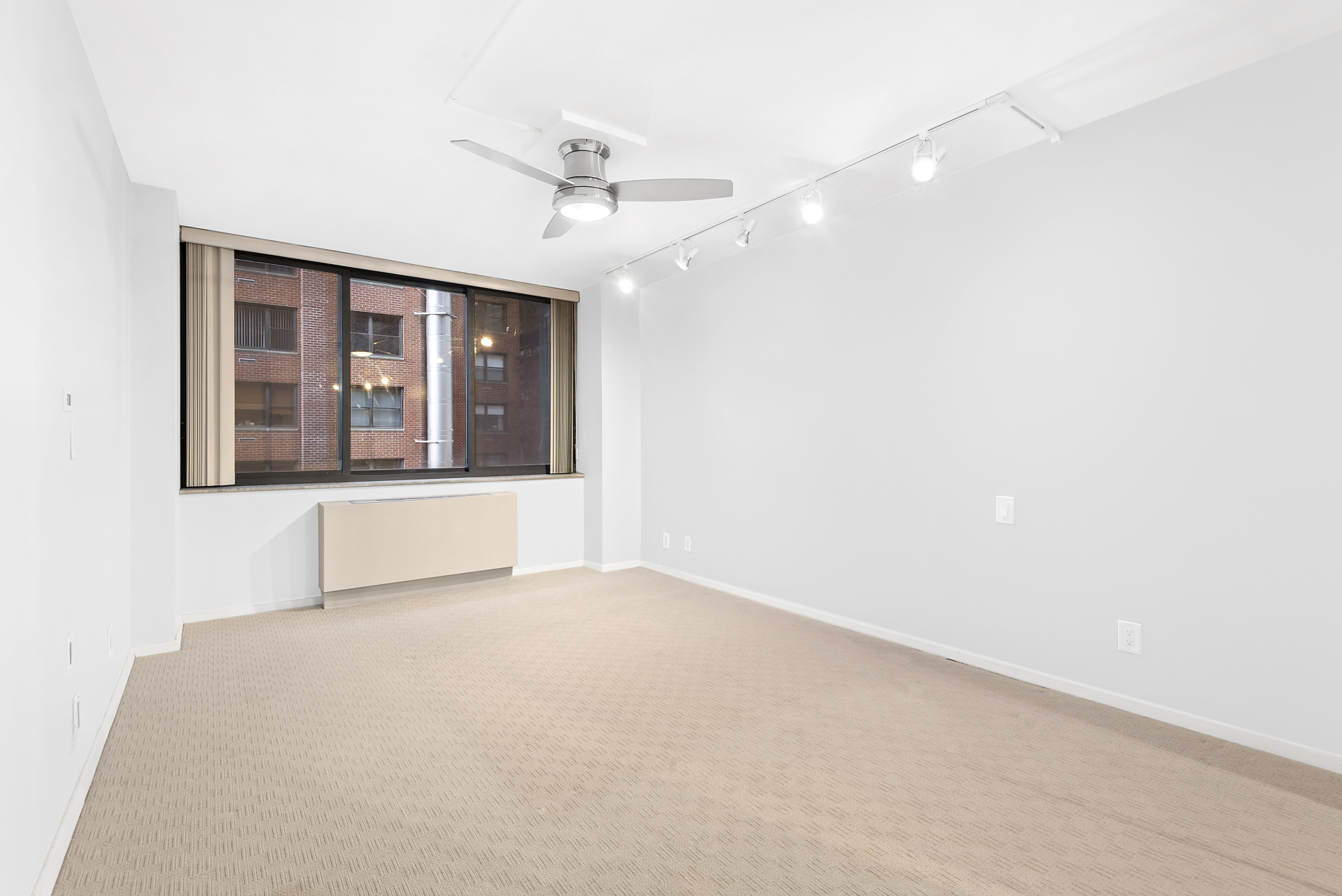 510 East 80th Street, Unit 3A Manhattan, NY 10075 - Photo 6 of 9