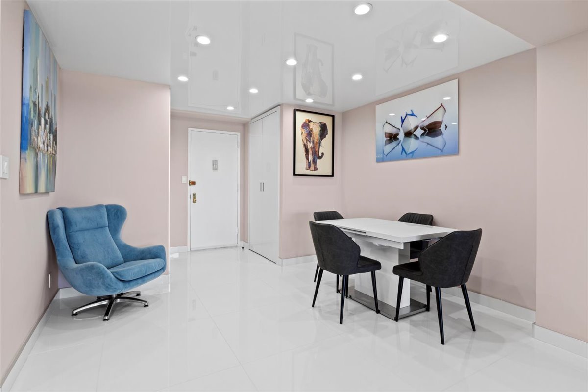 50 Brighton 1st Road, Unit 8N Brooklyn, NY 11235 - Photo 5 of 18