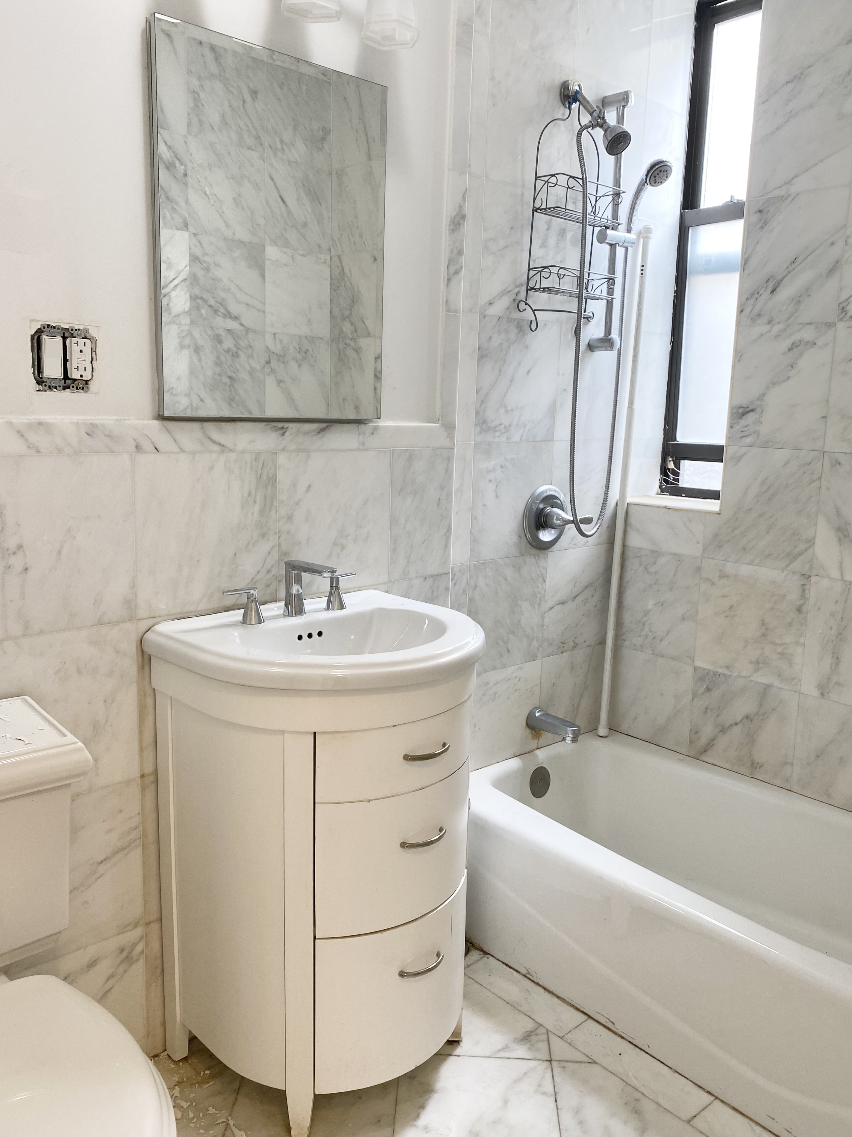 1716 2nd Avenue, Unit 4C Manhattan, NY 10128 - Photo 6 of 8 Gallery Image 6