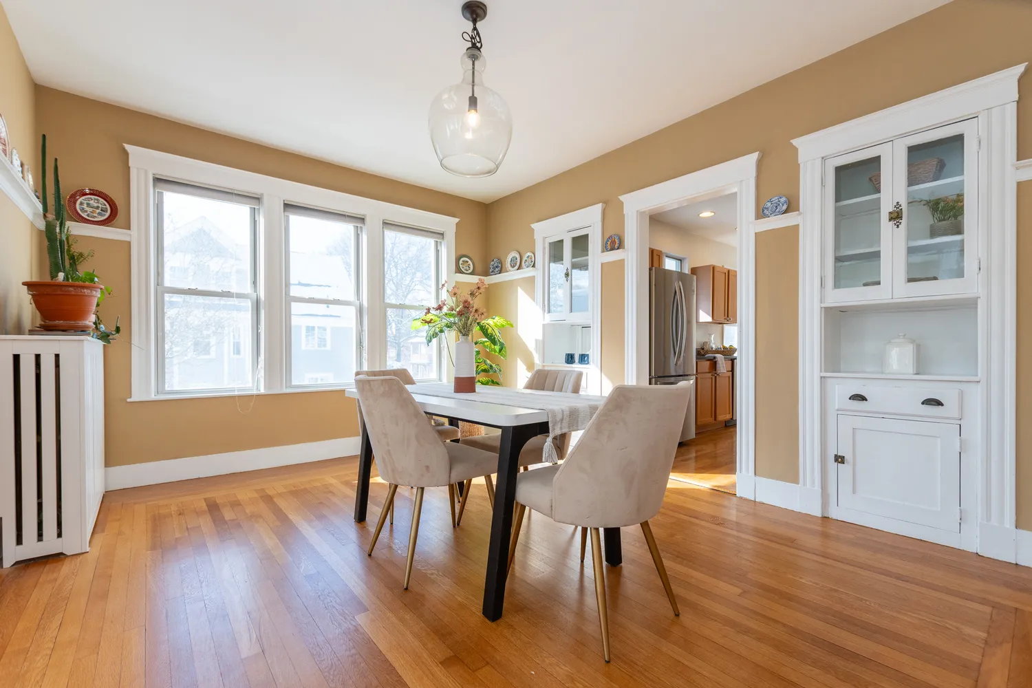 $799,000 | 62 Everett Street, Unit 2, Arlington, MA 02474