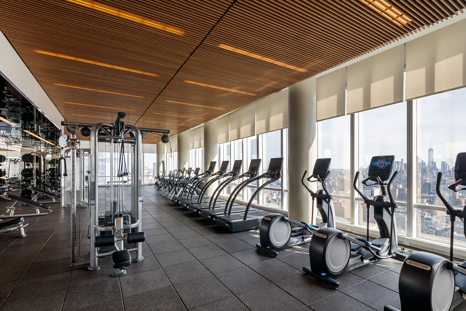 15 Hudson Yards, Unit 77B Manhattan, NY 10001 - Photo 16 of 24 a view of gym