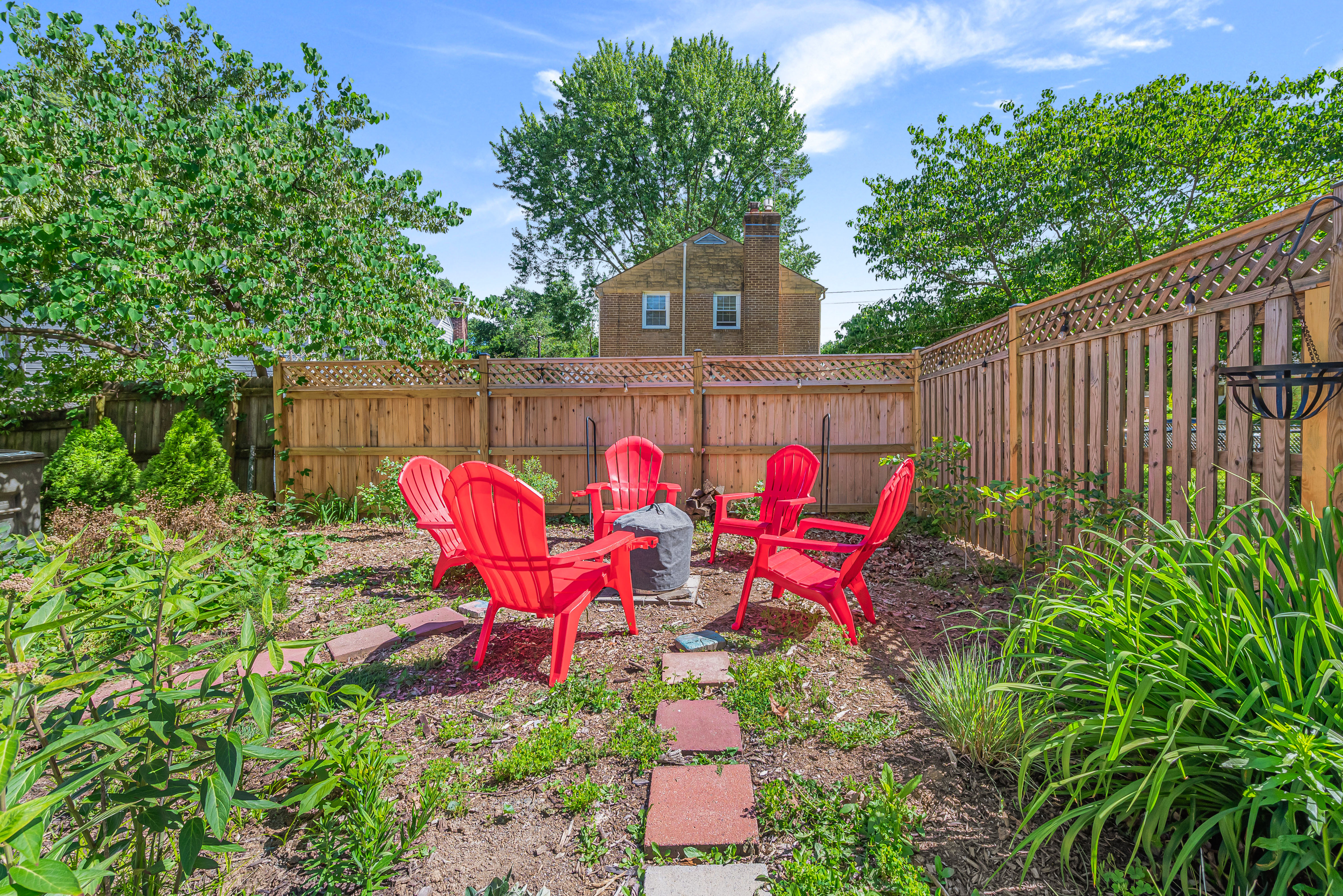 1905 Brisbane Street Silver Spring, MD 20902 - Photo 4 of 9