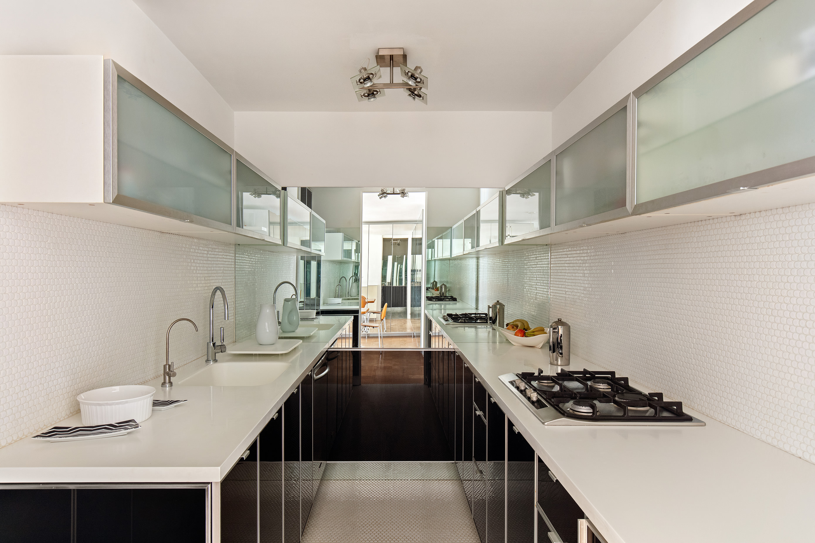 330 East 33rd Street, Unit 21J Manhattan, NY 10016 - Photo 5 of 13