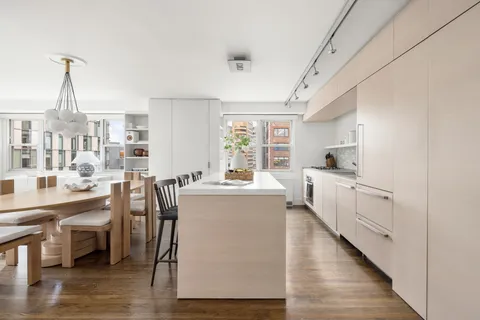 $2,795,000 | 2 Charlton Street, Unit 11LM | Hudson Square