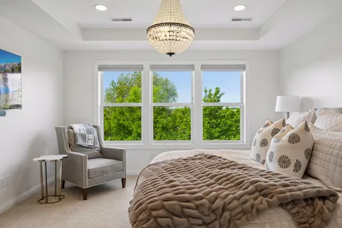 $1,400,000 | 5555 Garland Lane North, Plymouth, MN 55446