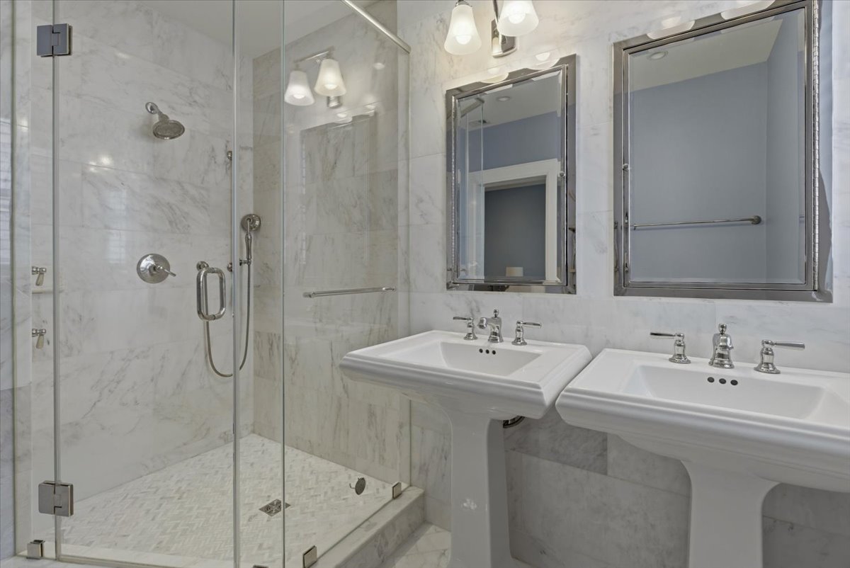 1632 S Street Northwest, Unit 32 Washington, DC 20009 - Photo 19 of 31