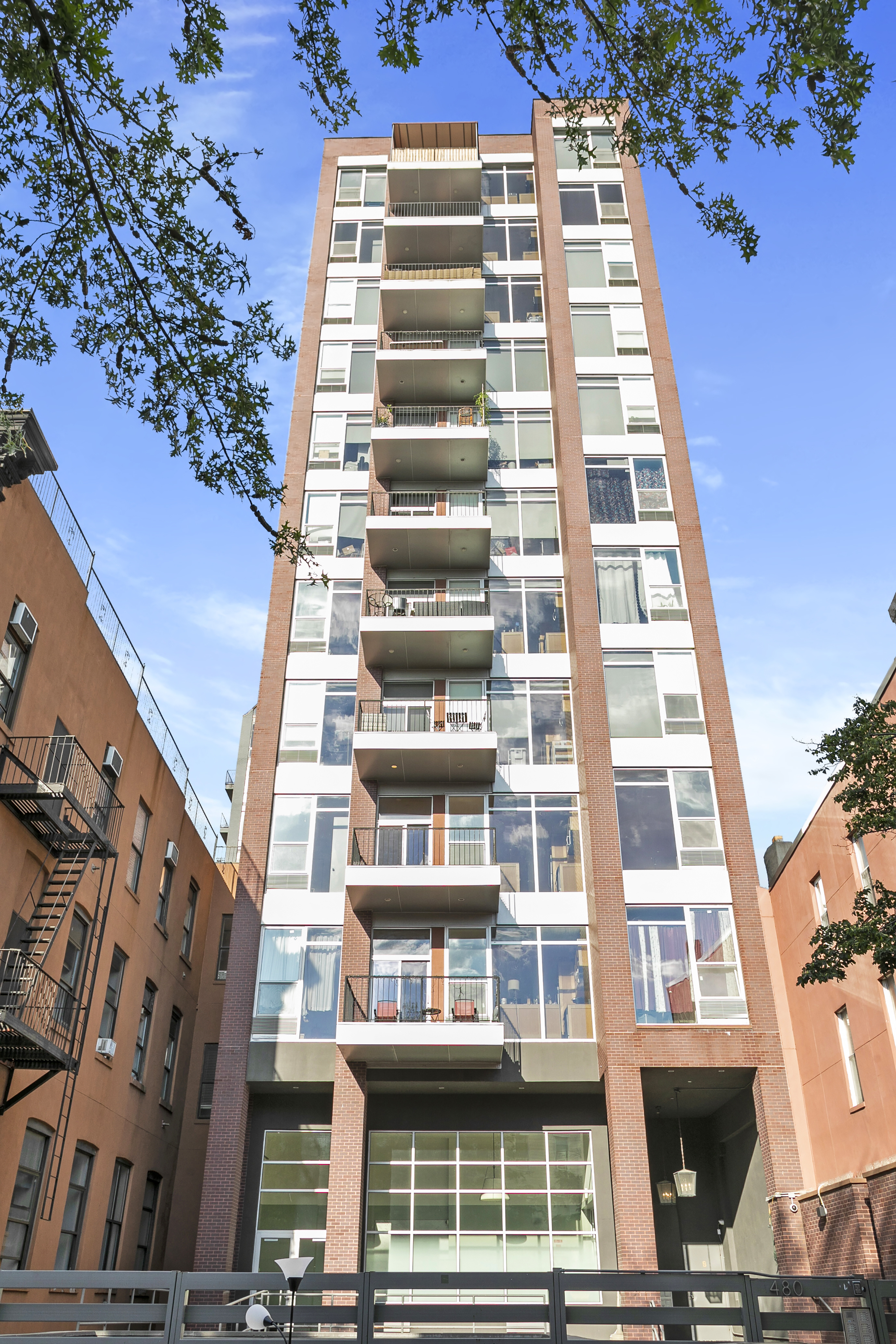 480 Humboldt Street, Unit 3B Brooklyn, NY 11211 - Photo 10 of 17 front view of a building