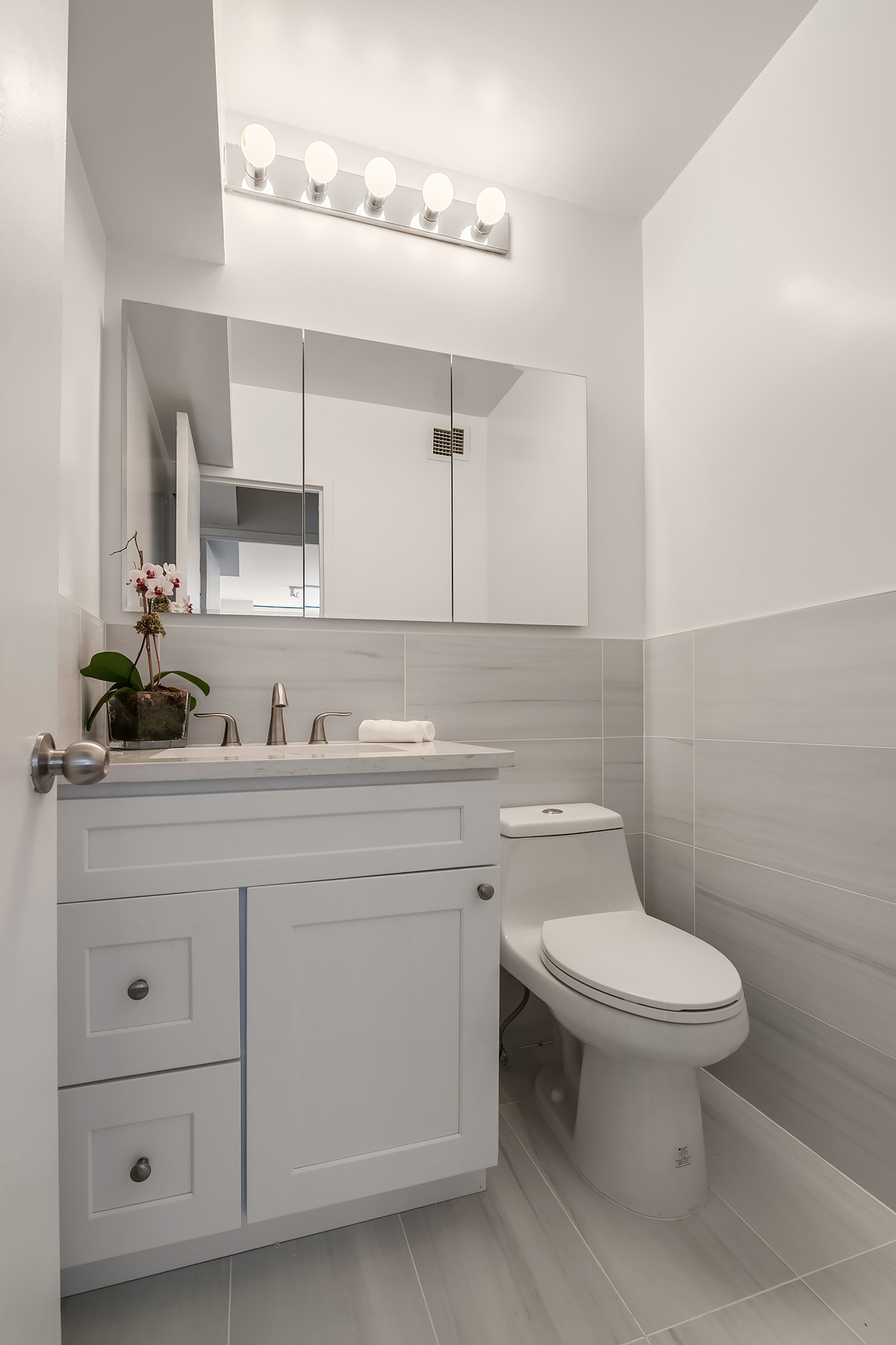 455 East 86th Street, Unit 8C Manhattan, NY 10028 - Photo 5 of 13