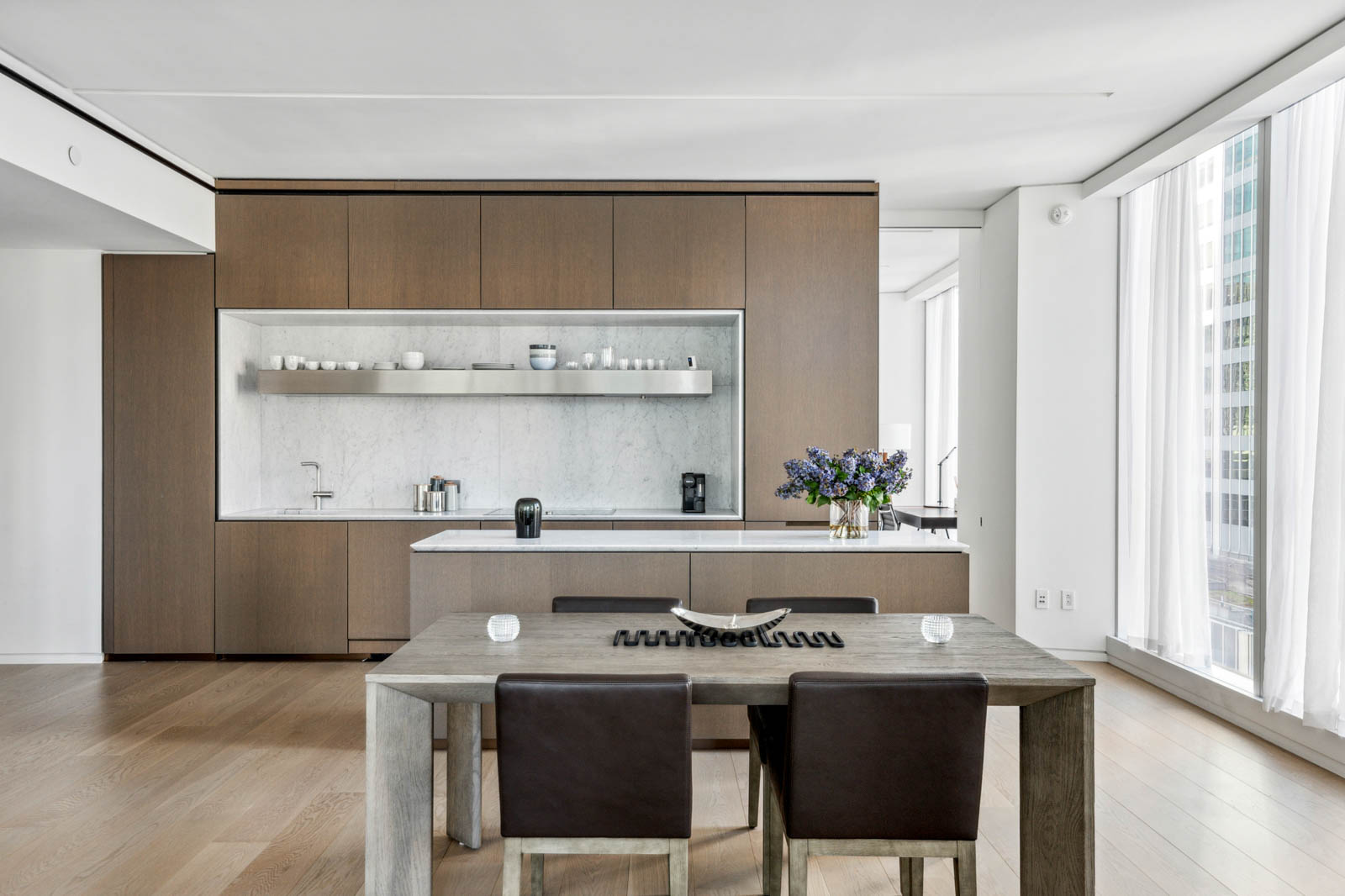 100 East 53rd Street, Unit 19A Manhattan, NY 10022 - Photo 2 of 23 Gallery Image 2