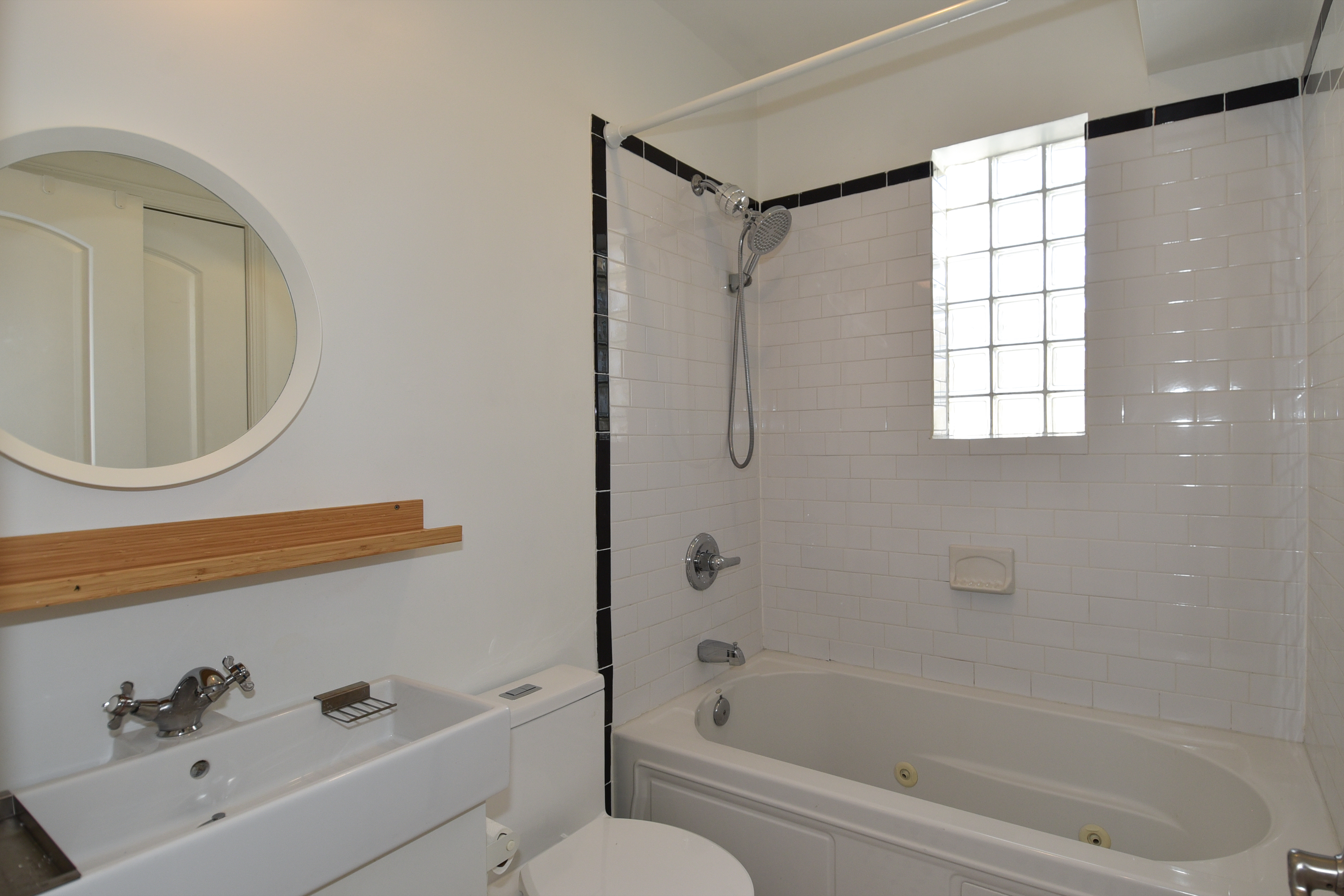 617 Jefferson Street Northwest, Unit 301 Washington, DC 20011 - Photo 8 of 17