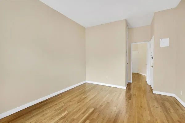 $3,100 | 512 East 82nd Street, Unit 4D | Upper East Side