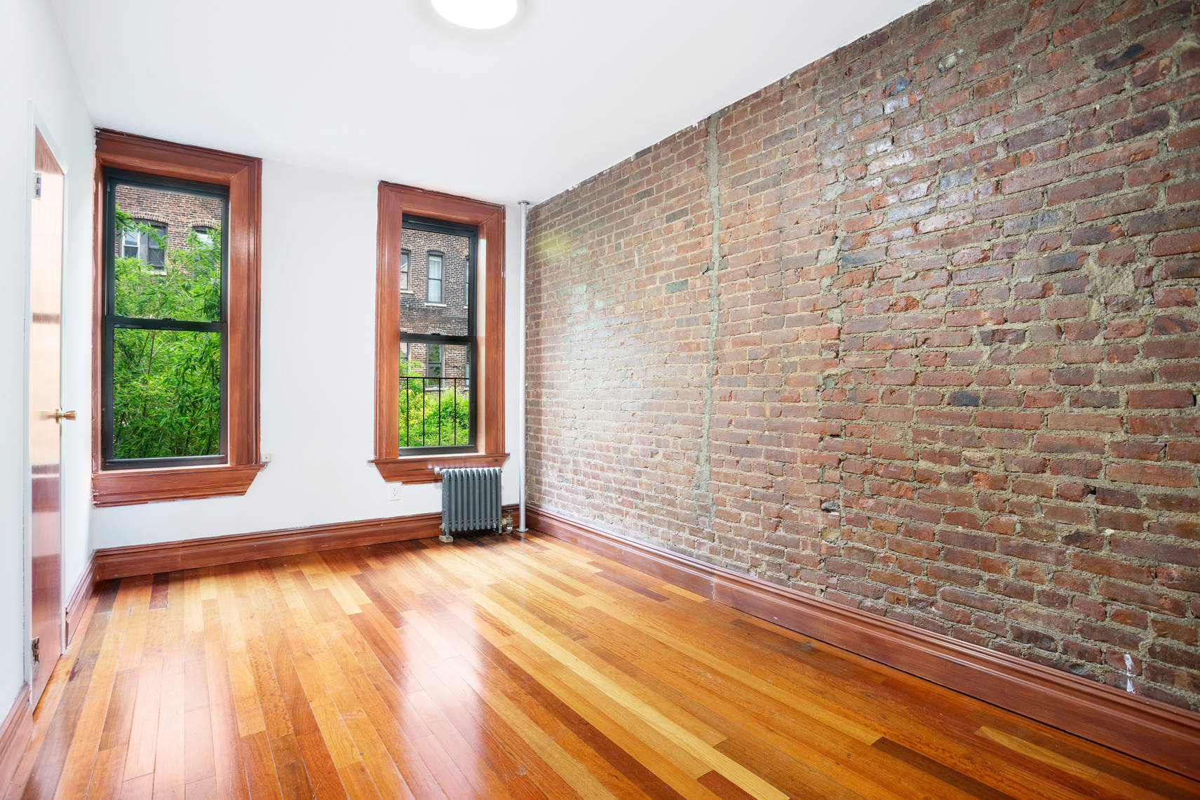 324 East 94th Street, Unit 3R Manhattan, NY 10128 - Photo 7 of 8