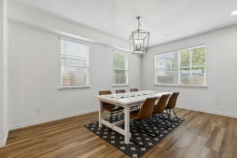 $625,000 | 2941 Gordon Avenue, Fort Worth, TX 76110