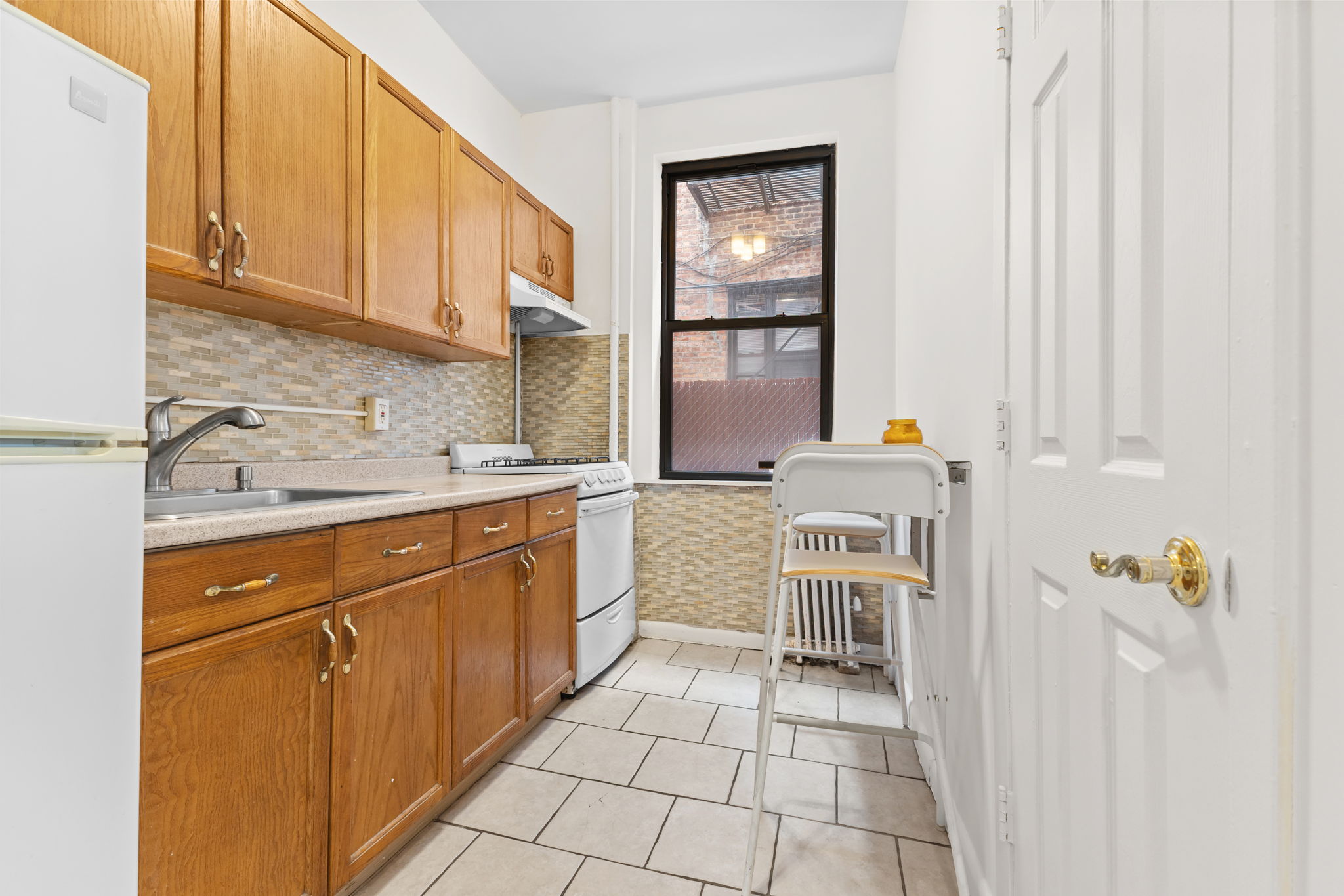 2146 Cortelyou Road, Unit 1R Brooklyn, NY 11226 - Photo 5 of 9