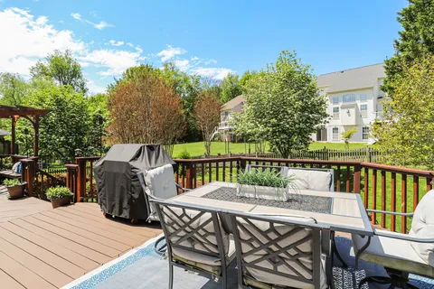 $1,100,000 | 18306 Aspen Dale Court, Boyds, MD 20841