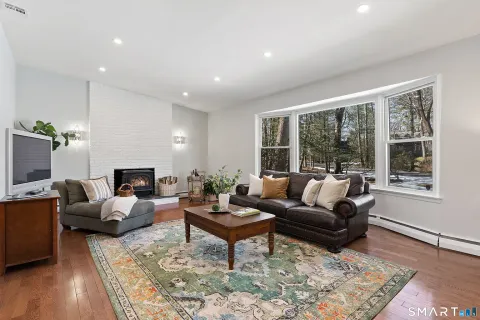 $1,394,000 | 202 Fox Ridge Road, Stamford, CT 06903