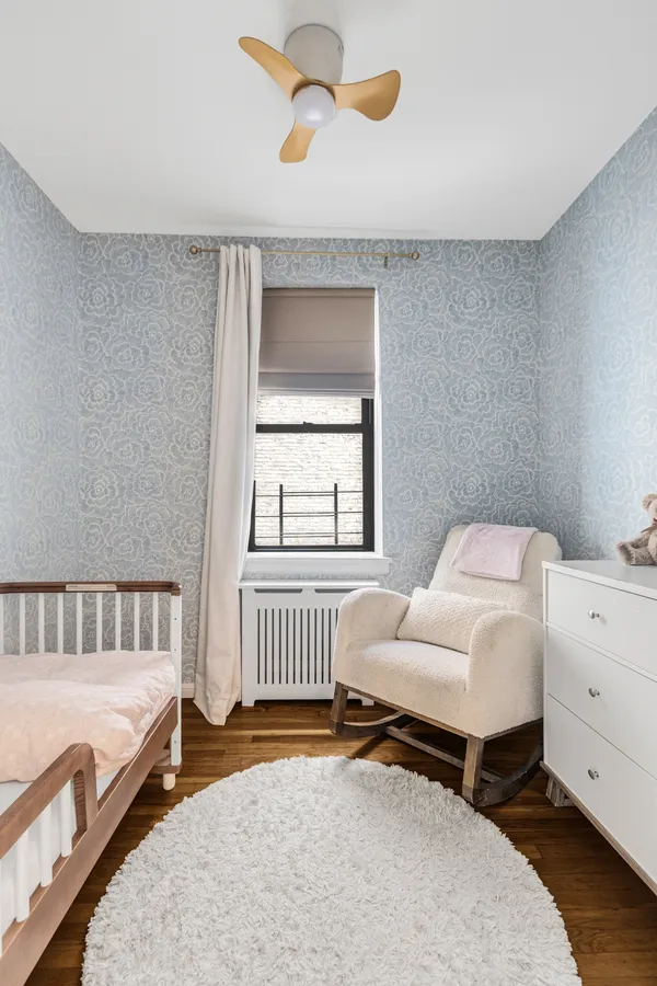 $799,000 | 160 West 85th Street, Unit 2J1 | Upper West Side