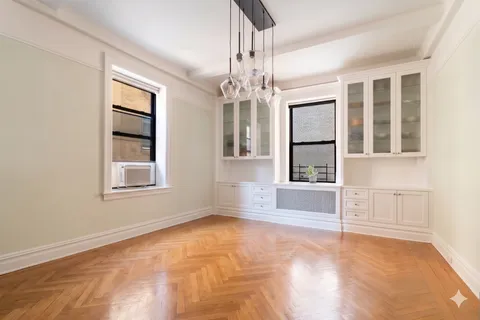 $1,470,000 | 375 Riverside Drive, Unit 3FG | Upper West Side