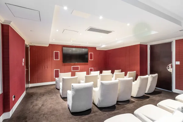 $4,500 | 140 East 63rd Street, Unit 4C | Lenox Hill