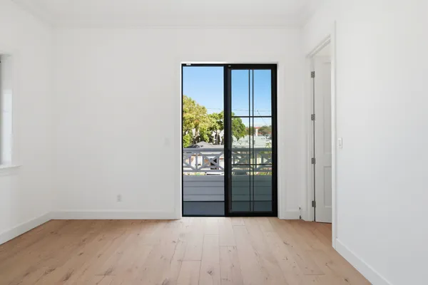 $17,000 | 1405 Oak Avenue, Manhattan Beach, CA 90266