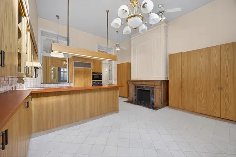 $12,500,000 | 132 Remsen Street, Unit 4 | Brooklyn Heights