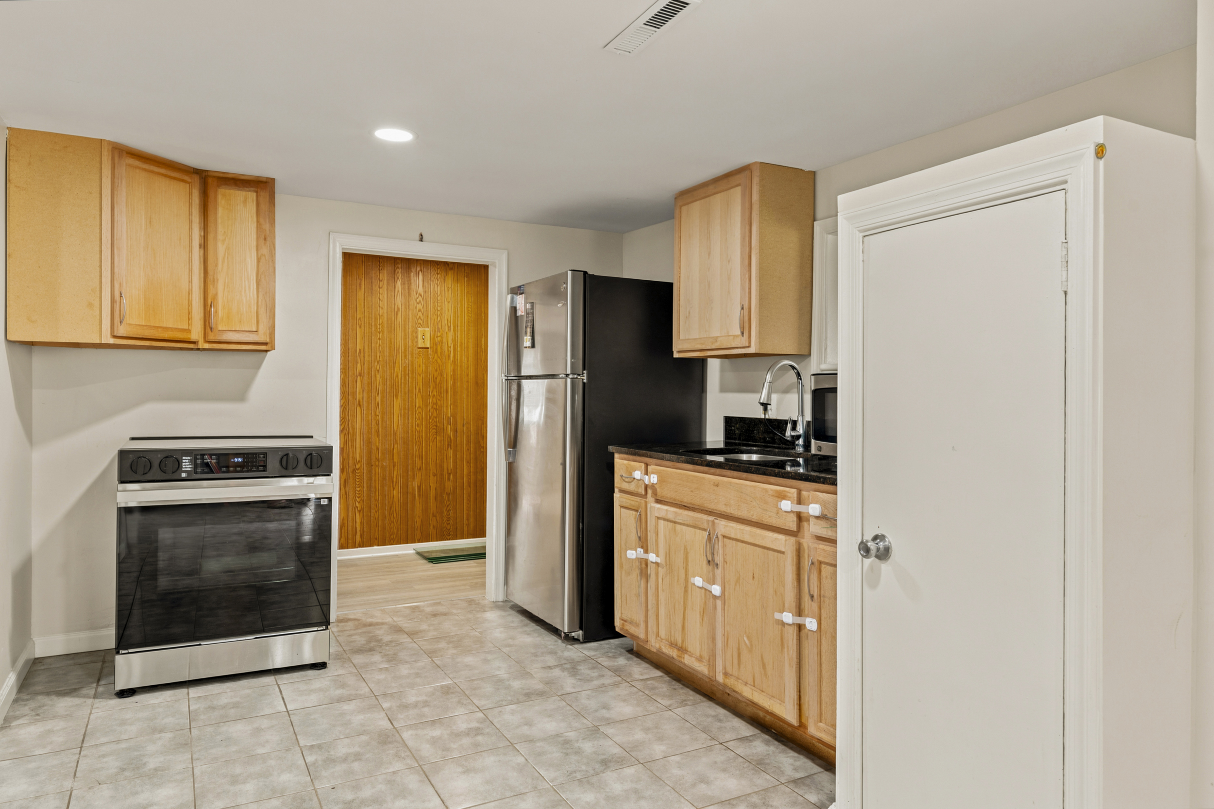 1132 Security Road Hagerstown, MD 21742 - Photo 15 of 33