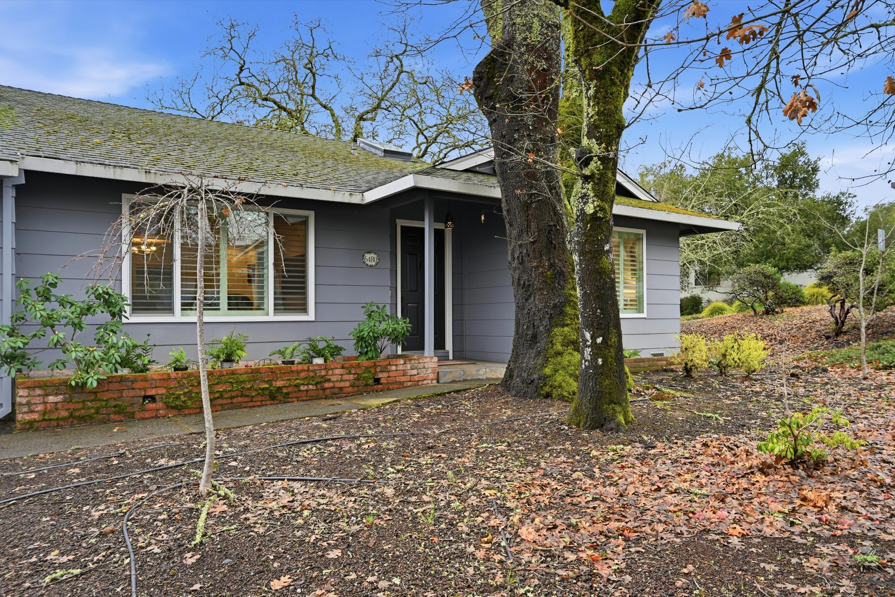 6480 Meadowridge Drive Santa Rosa, CA 95409 - Photo 4 of 28