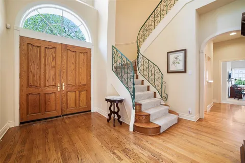 $2,400,000 | 1403 Prestwood Place, Austin, TX 78746