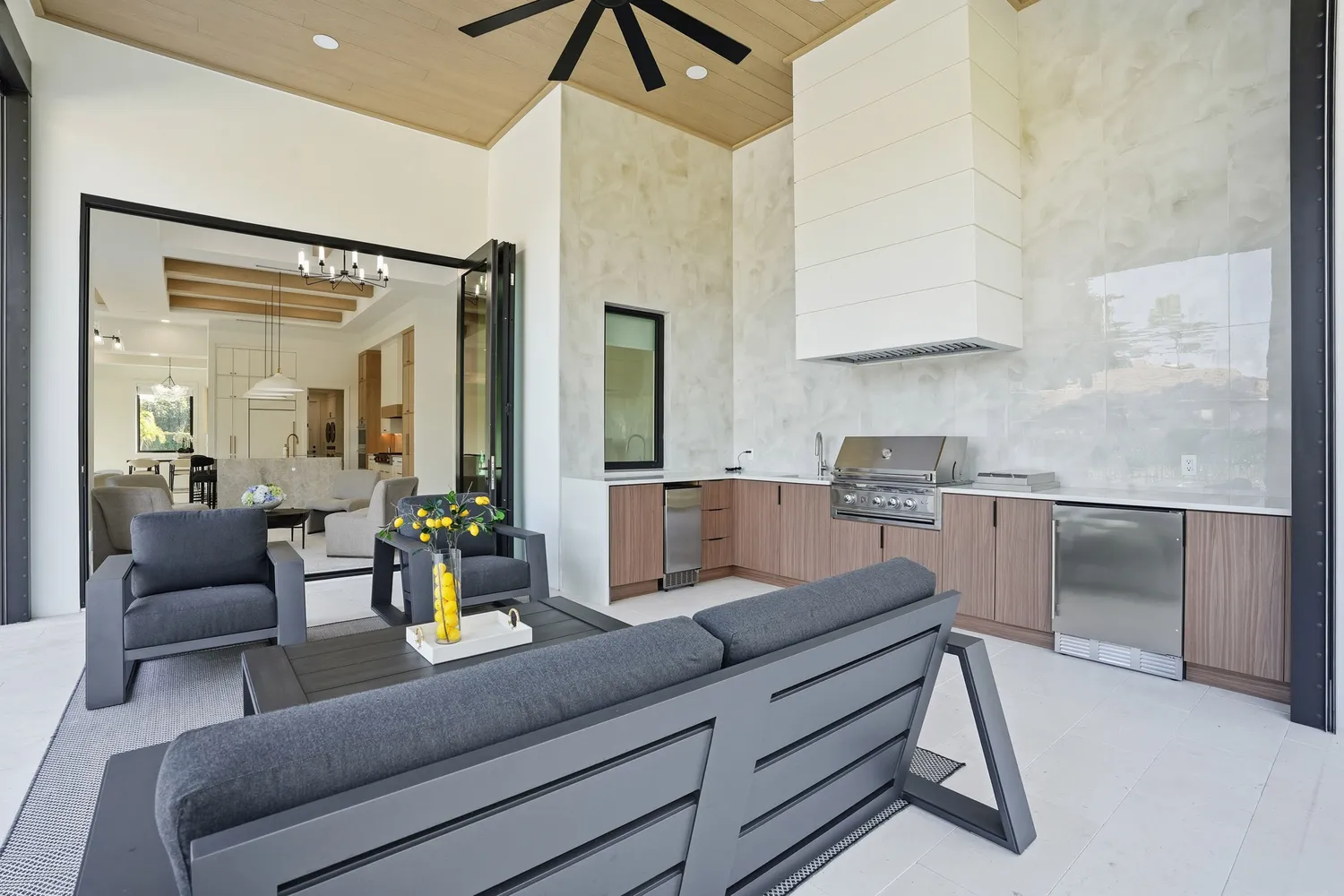 $3,995,900 | 13455 Pond Apple Drive East, Naples, FL 34119