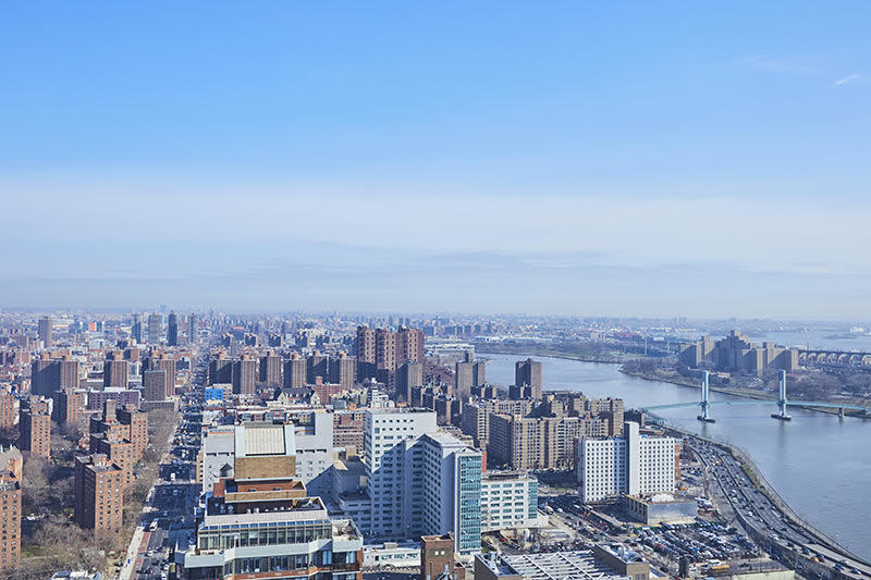 300 East 93rd Street, Unit 44B Manhattan, NY 10128 - Photo 4 of 12