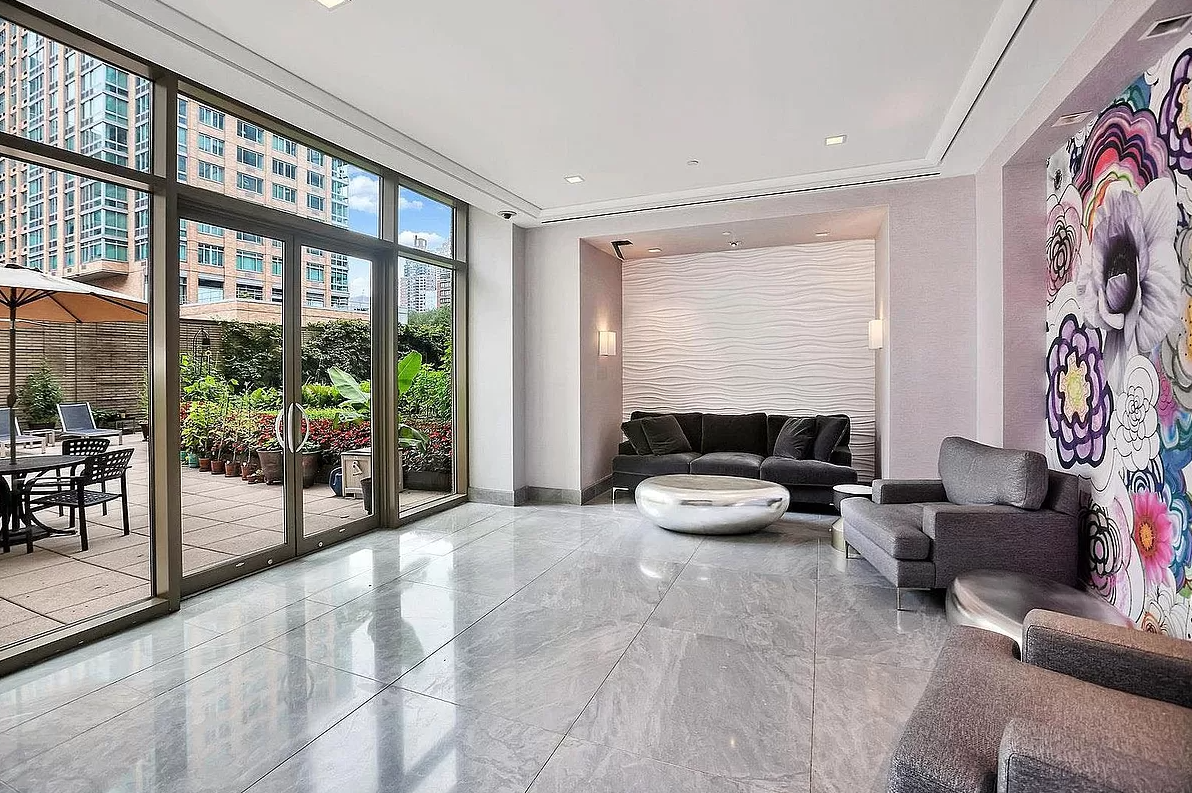 100 Riverside Boulevard, Unit 29A Manhattan, NY 10069 - Photo 15 of 18