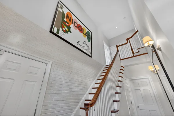 $2,295,000 | 600 Upland Place, Alexandria, VA 22301