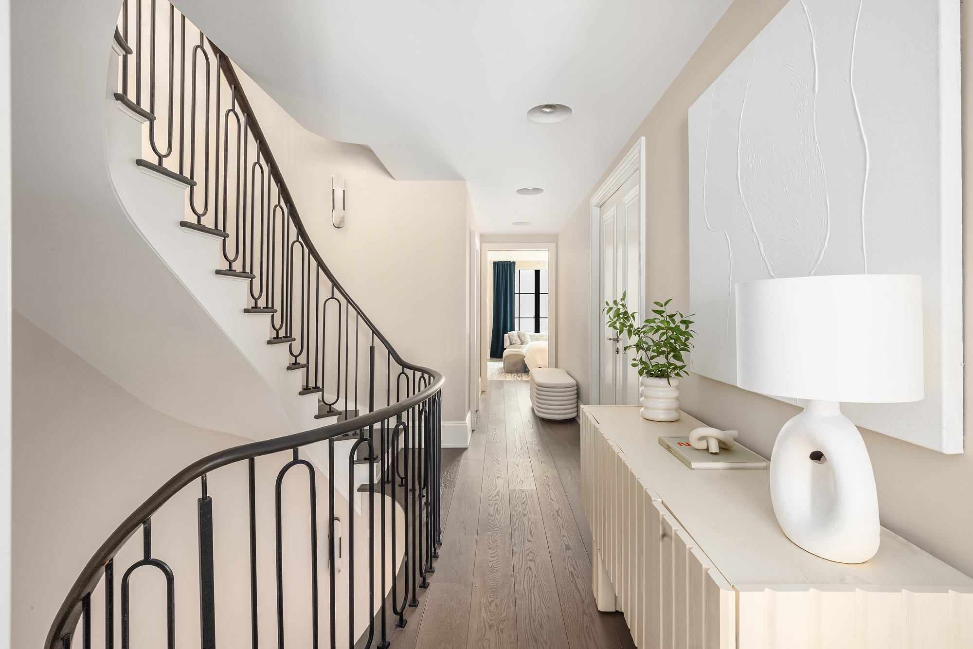 123 East 61st Street Manhattan, NY 10065 - Photo 11 of 31 a view of entryway with wooden floor